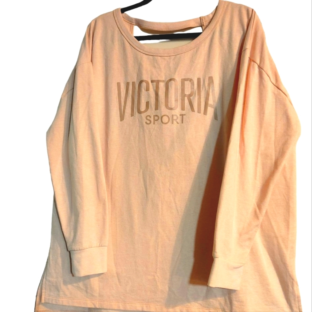 Victoria Sport Long Sleeve Top Size XL